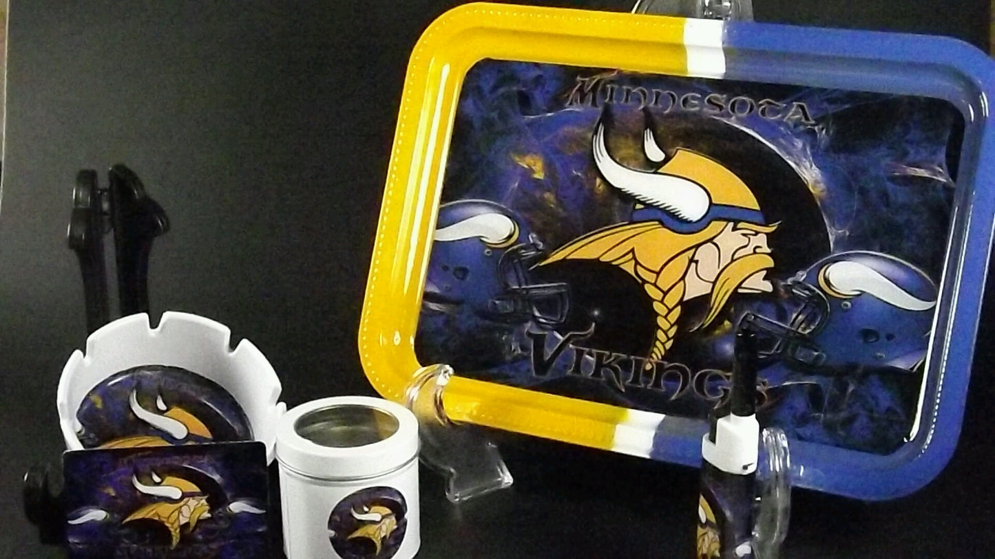 Custom rolling tray set